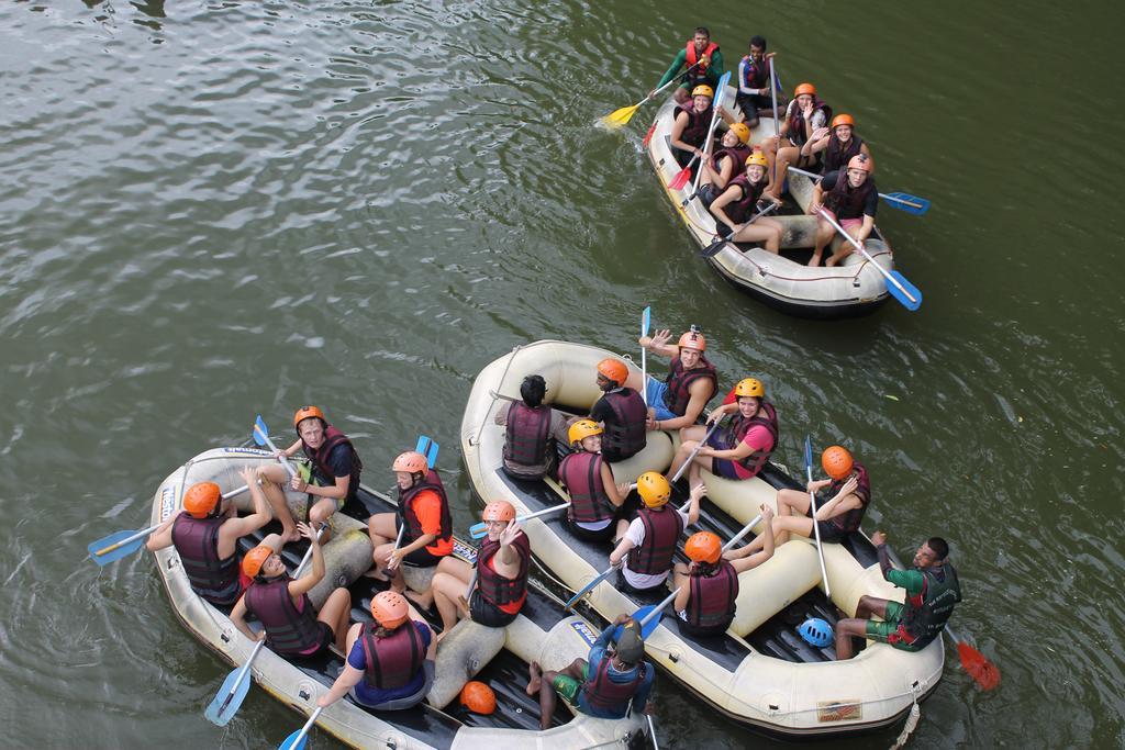 Rafters Retreat Kitulgala Exterior foto